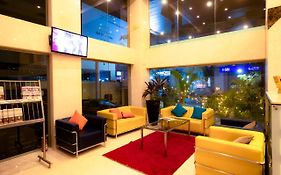 Citrus Hotel Cunningham Road Bangalore 4*